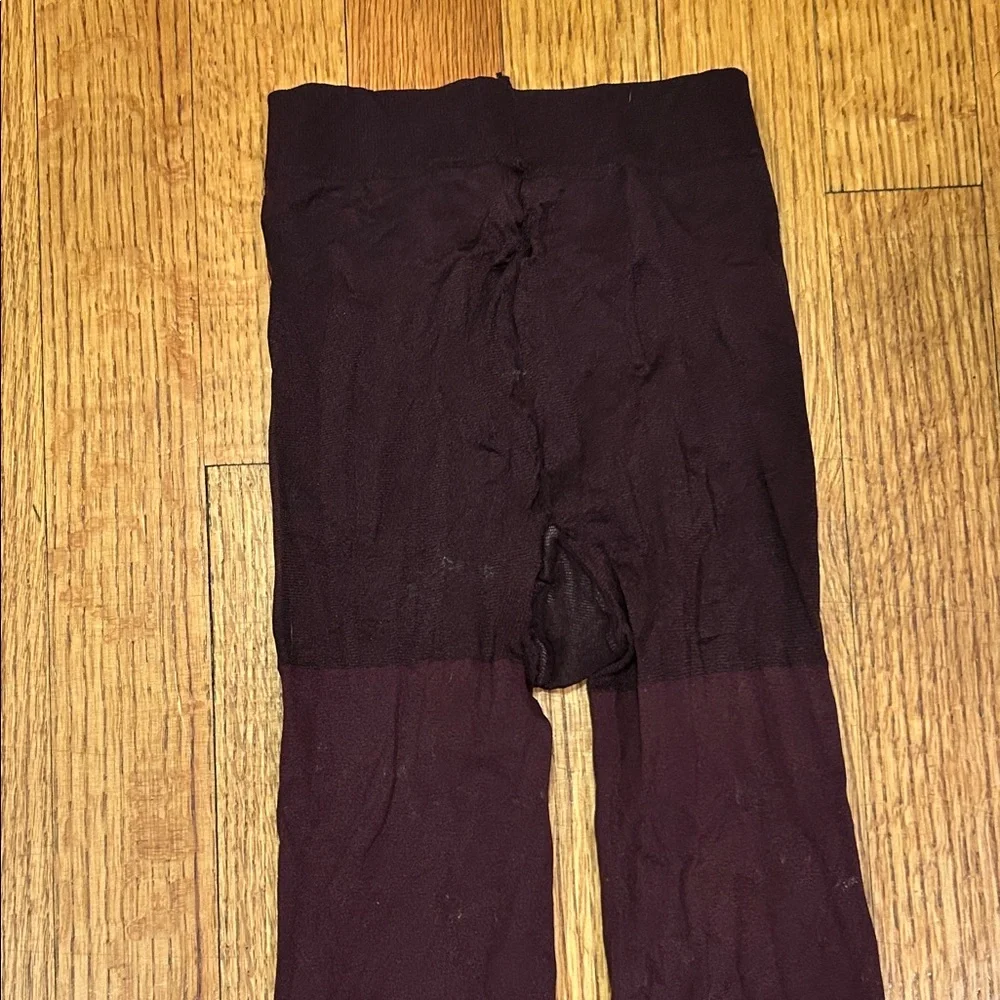 N/A stylish burgundy